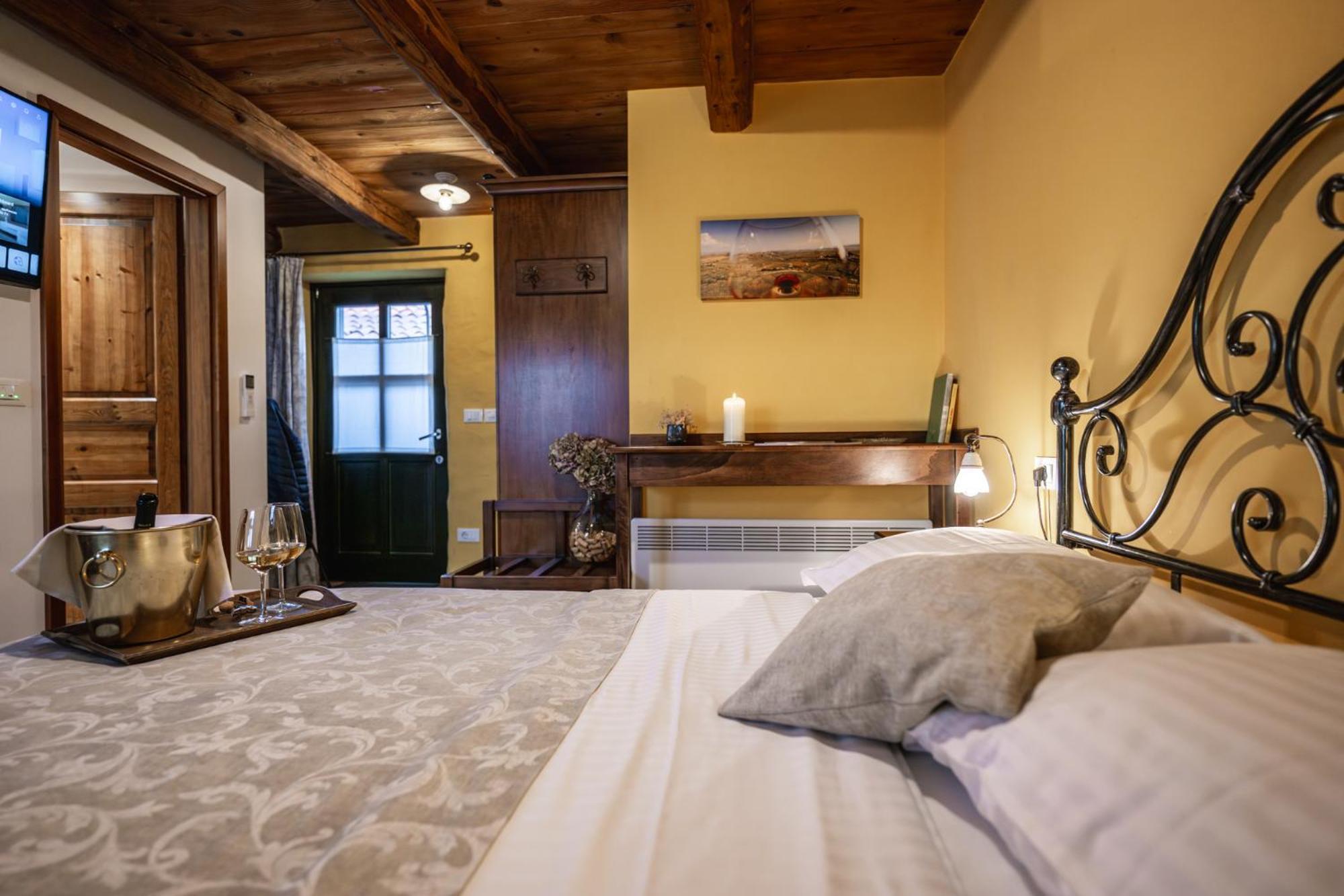 Bed and Breakfast House Marica Шмартно Номер фото